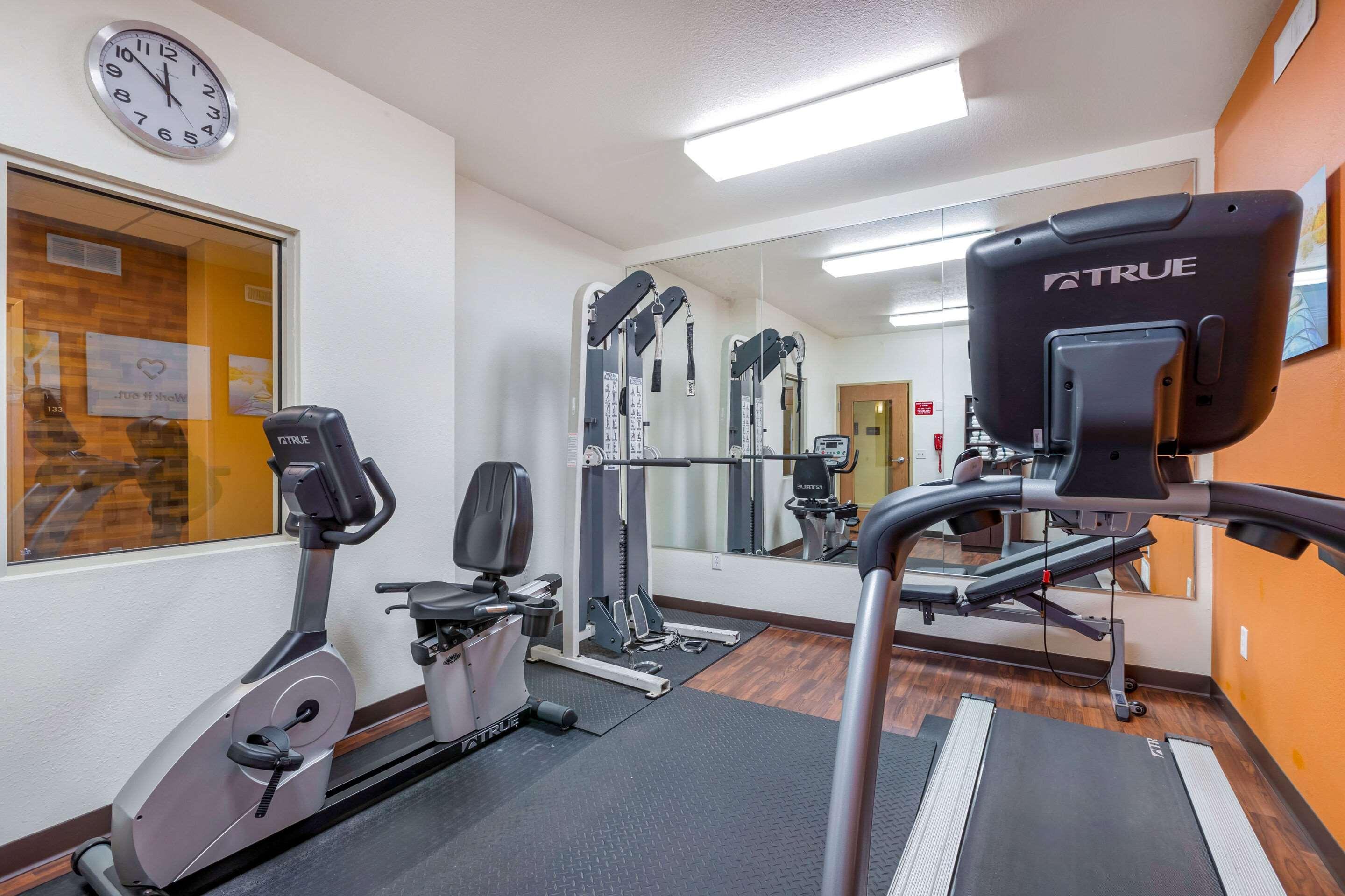 Comfort Suites Burlington Ngoại thất bức ảnh