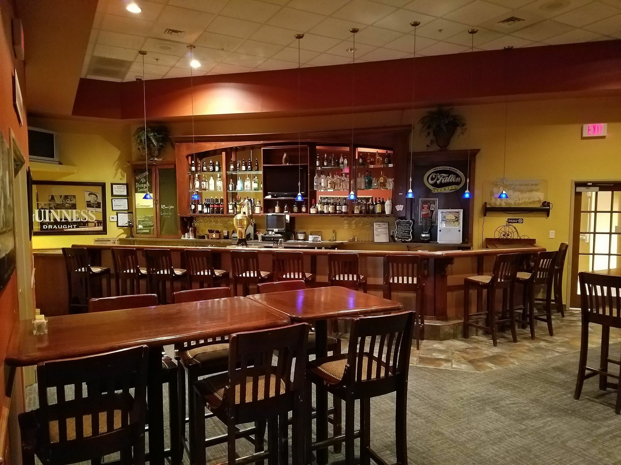 Comfort Suites Burlington Ngoại thất bức ảnh